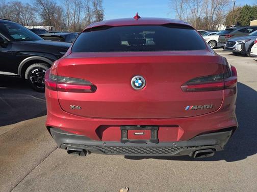 2021 BMW X4 M40i