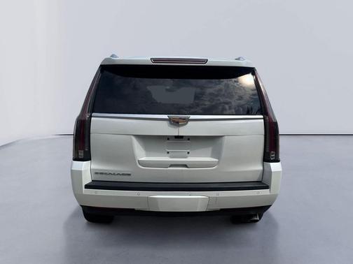 2019 Cadillac Escalade Premium Luxury