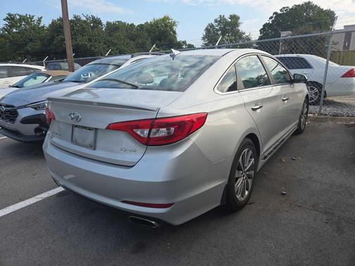 2015 Hyundai SONATA Sport