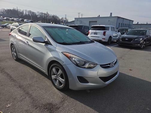2011 Hyundai ELANTRA GLS