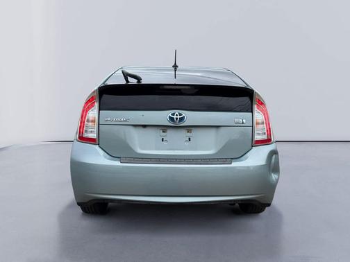 2015 Toyota Prius Three