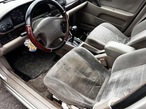 1997 Nissan Altima XE