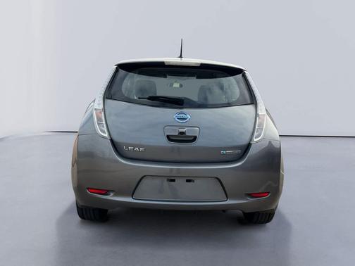 2016 Nissan Leaf S