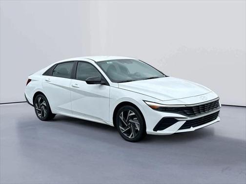 2025 Hyundai ELANTRA Sport