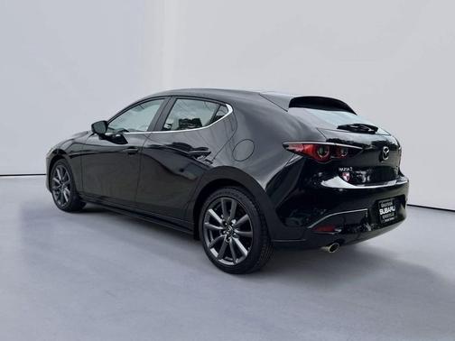 2024 Mazda Mazda3 FWD w/Preferred Package