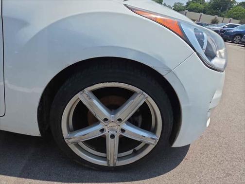 2016 Hyundai Veloster Base