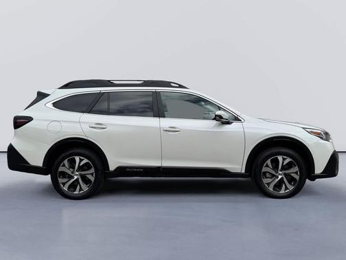 2022 Subaru Outback Limited XT