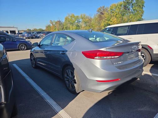 2017 Hyundai ELANTRA Limited