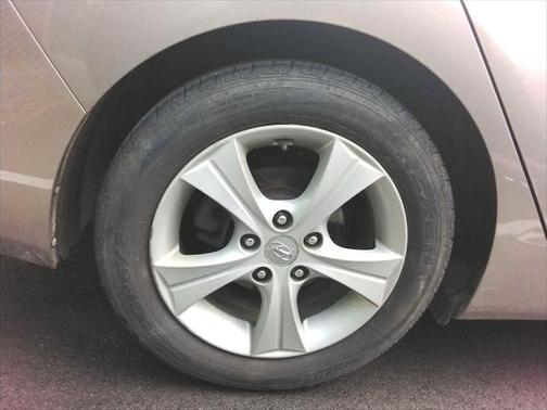 2016 Hyundai ELANTRA Value Edition