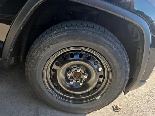 2012 Jeep Grand Cherokee Overland