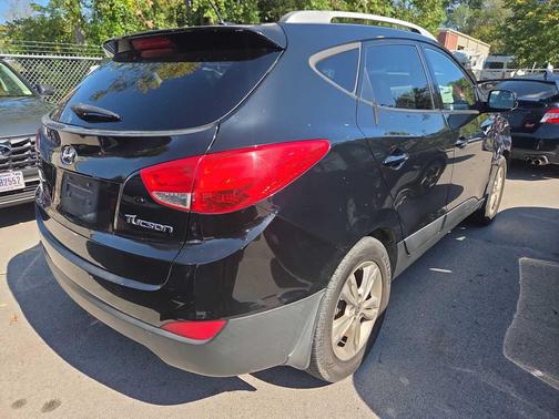 2011 Hyundai TUCSON GLS
