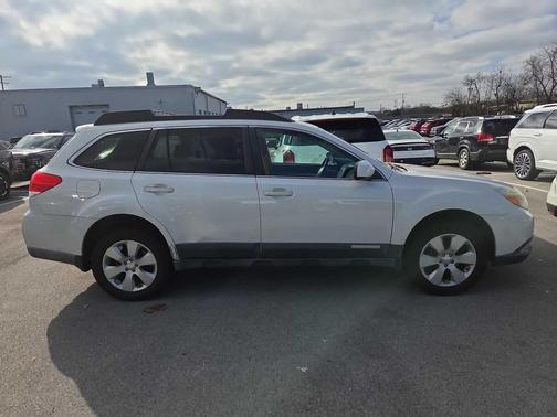 2011 Subaru Outback 2.5 i Premium