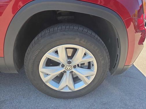 2018 Volkswagen Atlas 3.6L SE w/Technology