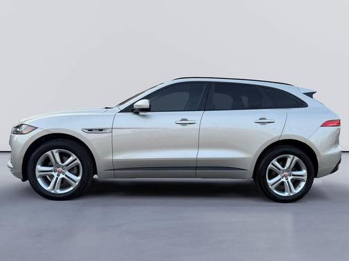 2017 Jaguar F-PACE 35t R-Sport