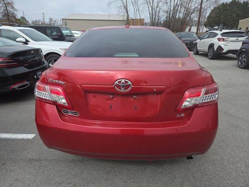 2010 Toyota Camry LE