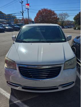 2013 Chrysler Town & Country S