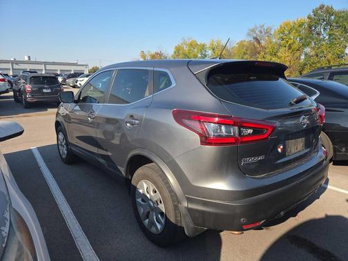 2020 Nissan Rogue Sport S