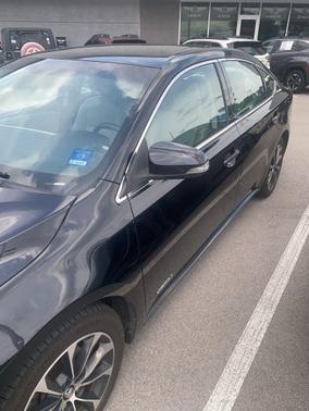 Midnight Black Metallic 2016 Toyota Avalon Hybrid XLE Premium