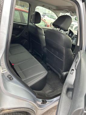 2017 Subaru Forester 2.5i Touring