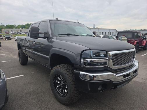 Cadet Blue Metallic 2005 GMC Sierra 2500 SLT H/D Crew Cab