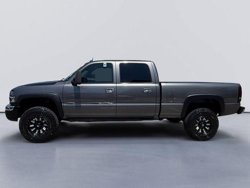 Cadet Blue Metallic 2005 GMC Sierra 2500 SLT H/D Crew Cab