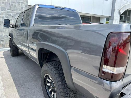 Cadet Blue Metallic 2005 GMC Sierra 2500 SLT H/D Crew Cab