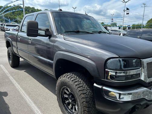Cadet Blue Metallic 2005 GMC Sierra 2500 SLT H/D Crew Cab
