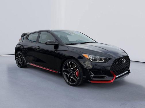 2022 Hyundai Veloster N Base