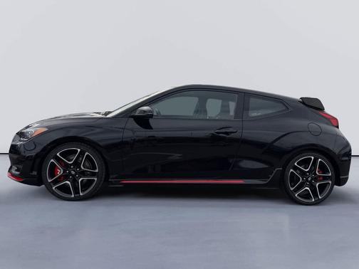2022 Hyundai Veloster N Base