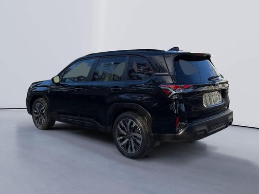 2025 Subaru Forester Hybrid Touring