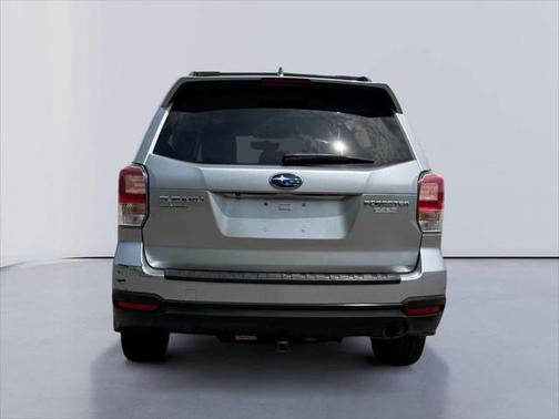 2017 Subaru Forester 2.5i Touring