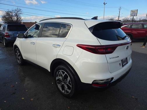 2022 Kia Sportage EX