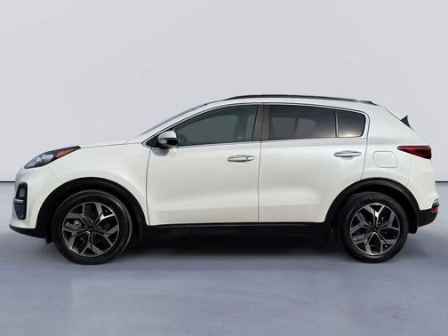 2022 Kia Sportage EX