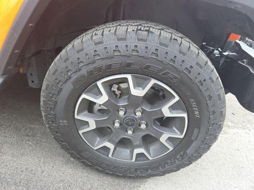 Joose 2025 Jeep Wrangler 4-Door Sahara 4x4