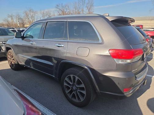 2017 Jeep Grand Cherokee Overland