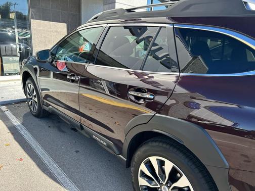 2023 Subaru Outback Touring XT