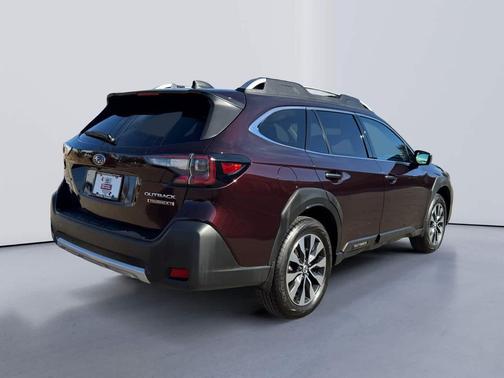 2023 Subaru Outback Touring XT
