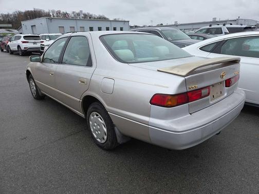 1997 Toyota Camry LE
