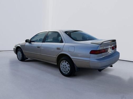 1997 Toyota Camry LE