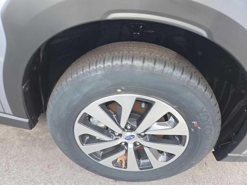 2025 Subaru Outback Base