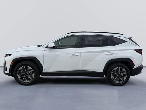 Serenity White Pearl 2026 Hyundai TUCSON SEL