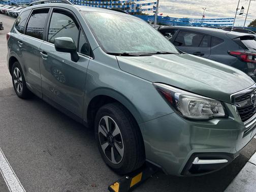 2017 Subaru Forester 2.5i Limited