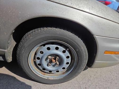 1999 Saturn SL 2