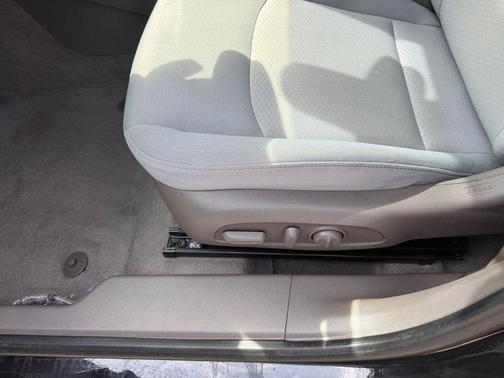 Mosaic Black Metallic 2017 Chevrolet Malibu 1LT