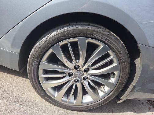 2015 Hyundai Genesis 5.0