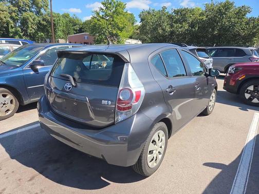2014 Toyota Prius c One