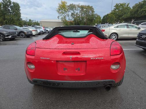 2006 Pontiac Solstice 2dr Convertible