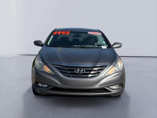 2011 Hyundai SONATA SE