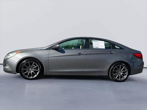 2011 Hyundai SONATA SE