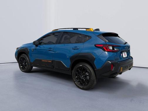 Geyser Blue Pearl 2024 Subaru Crosstrek Wilderness